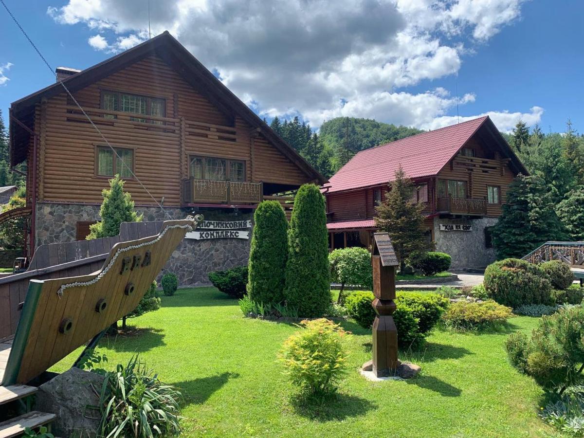 Готель Жди Ня Єво Instagram Zhdenievo Hotel ชเดนิเยโว ภายนอก รูปภาพ