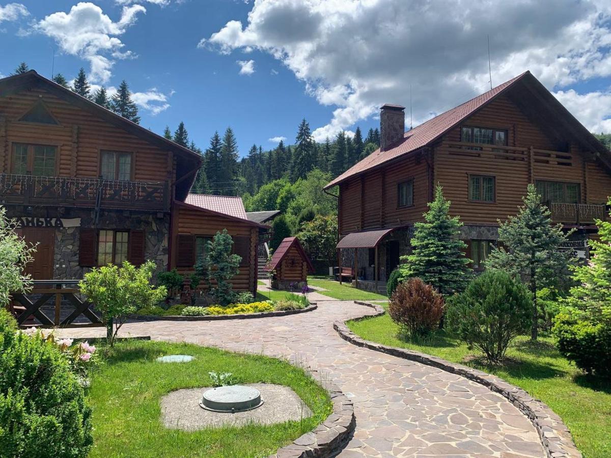 Готель Жди Ня Єво Instagram Zhdenievo Hotel ชเดนิเยโว ภายนอก รูปภาพ