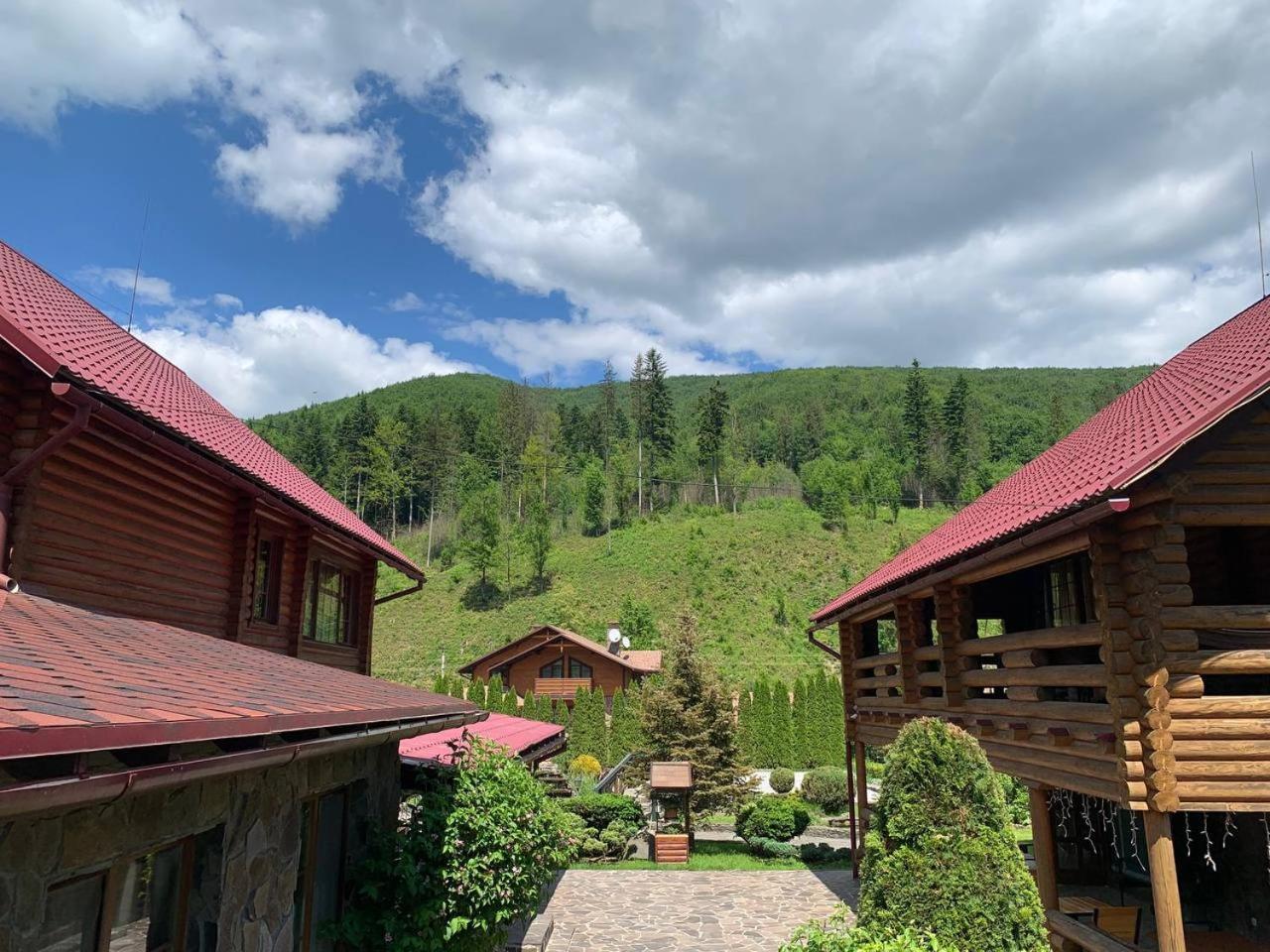 Готель Жди Ня Єво Instagram Zhdenievo Hotel ชเดนิเยโว ภายนอก รูปภาพ