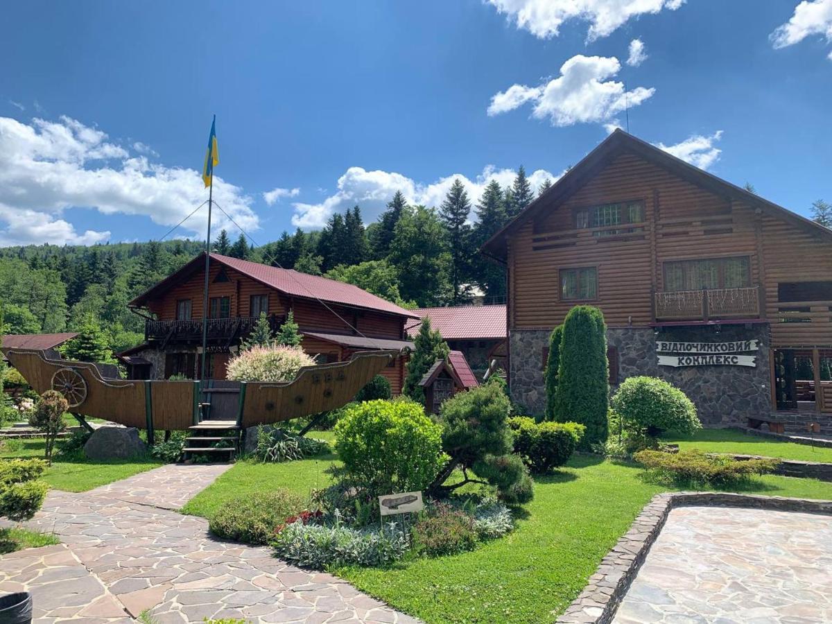 Готель Жди Ня Єво Instagram Zhdenievo Hotel ชเดนิเยโว ภายนอก รูปภาพ