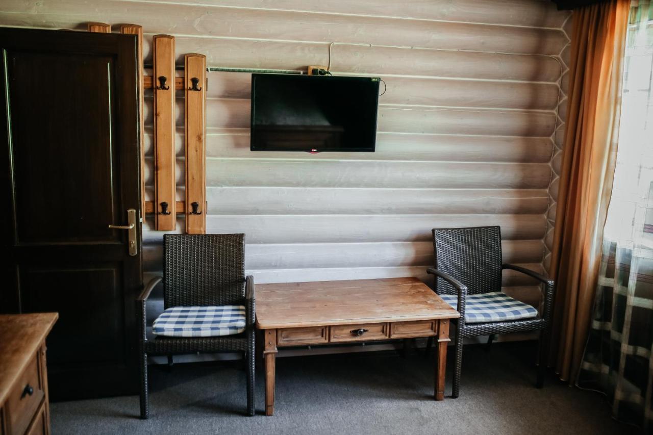 Готель Жди Ня Єво Instagram Zhdenievo Hotel ชเดนิเยโว ภายนอก รูปภาพ