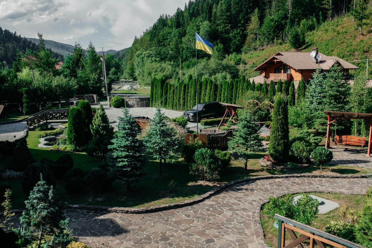 Готель Жди Ня Єво Instagram Zhdenievo Hotel ชเดนิเยโว ภายนอก รูปภาพ
