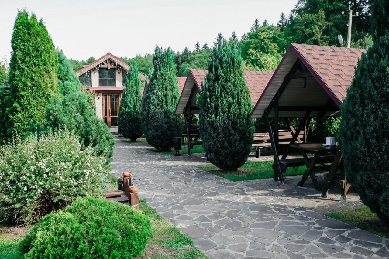 Готель Жди Ня Єво Instagram Zhdenievo Hotel ชเดนิเยโว ภายนอก รูปภาพ