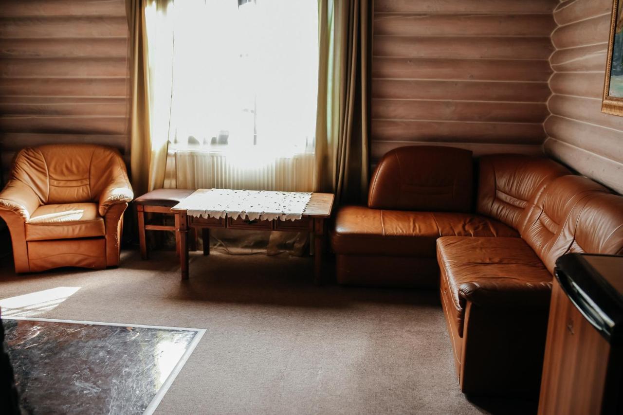 Готель Жди Ня Єво Instagram Zhdenievo Hotel ชเดนิเยโว ภายนอก รูปภาพ